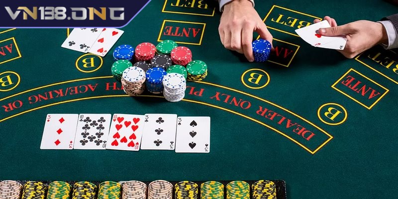 Bí quyết chơi bài Poker hiệu quả giữ ưu thế so với đối thủ 3 Mỗi ván Poker là cuộc đấu tâm lý cần kiểm soát tốt cảm xúc